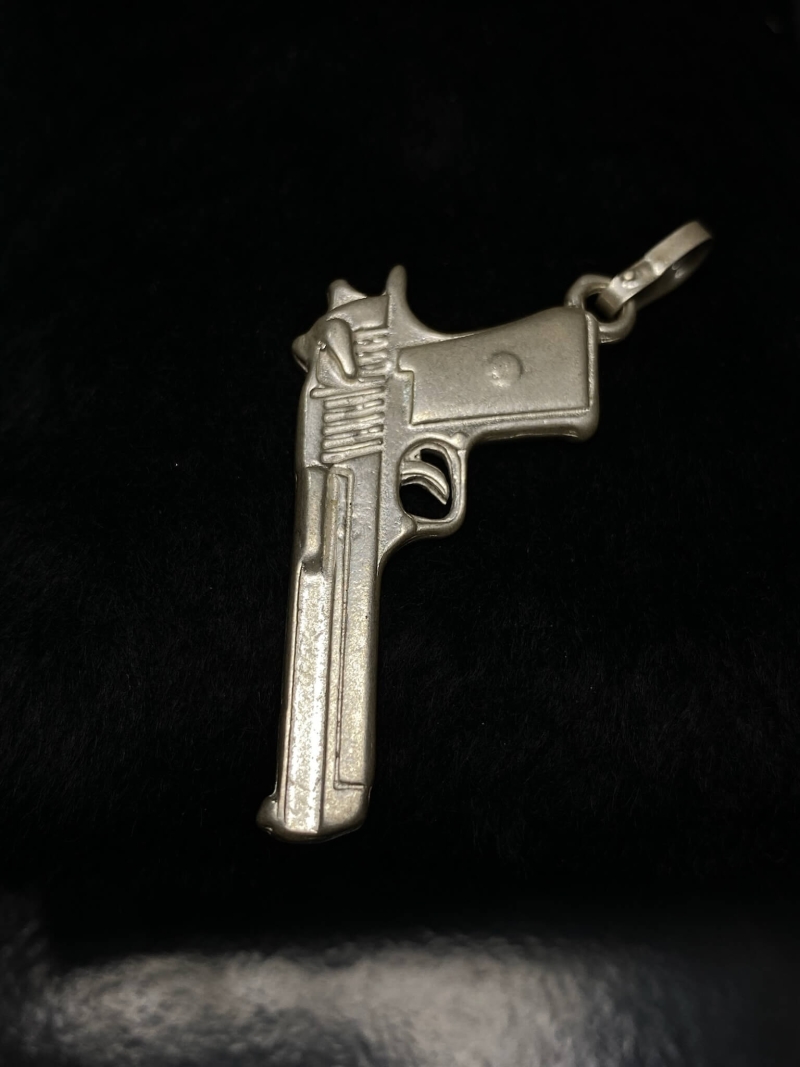 Pingente Revolver em prata 925 - Image 2