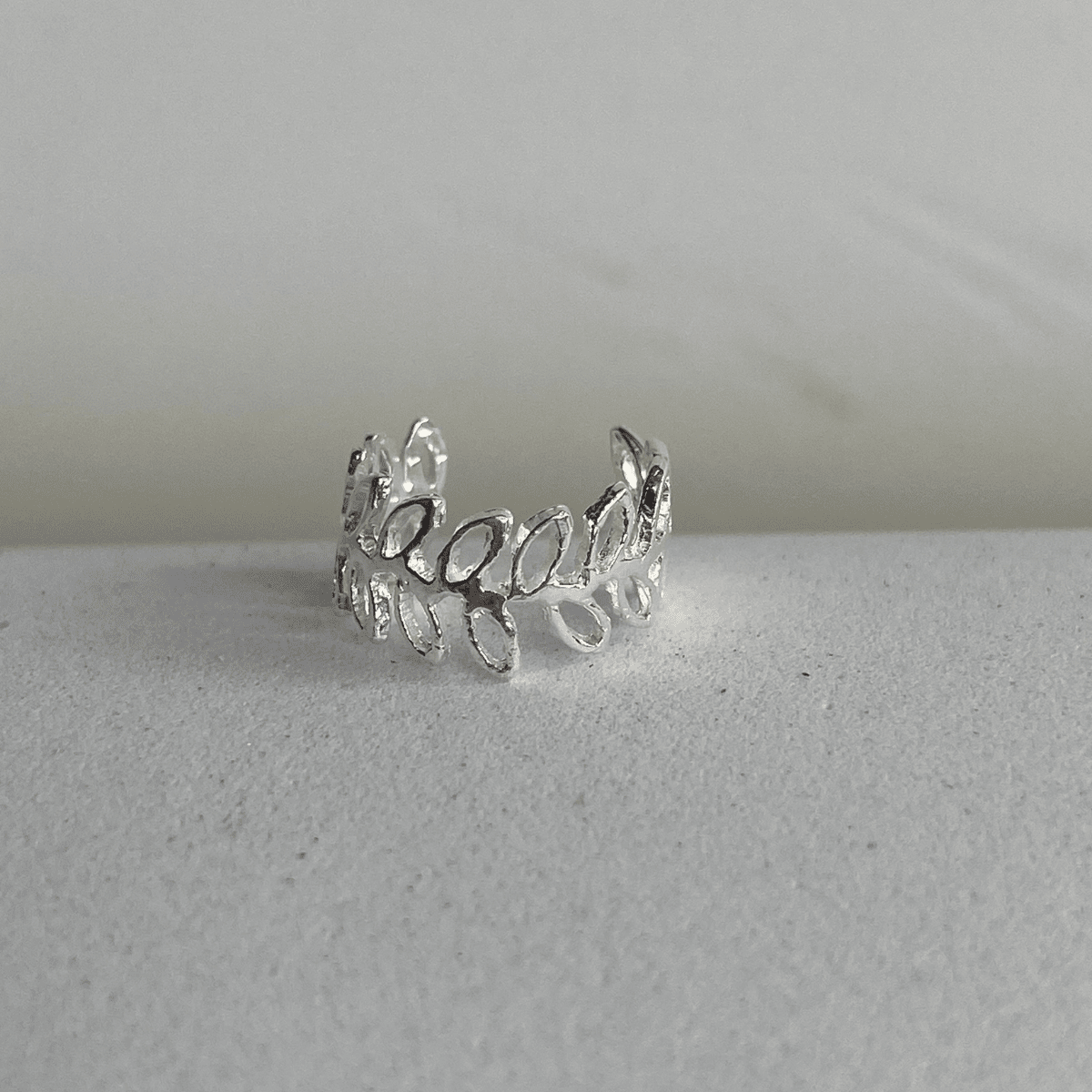 Piercing Conch Folha FAKE em prata 925